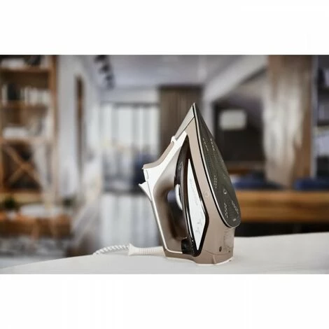 ROWENTA DW5225D1 Focus Excel Fer Vapeur, Puissance 2 700 W, Fonction Pressing De 170 G/min 4 ROWENTA DW5225D1 Focus Excel Fer Vapeur, Puissance 2 700 W, Fonction Pressing De 170 G/min – Image 2